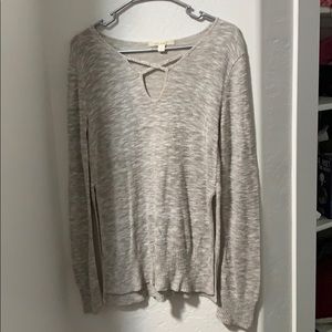 Long sleeve stretchy shirt